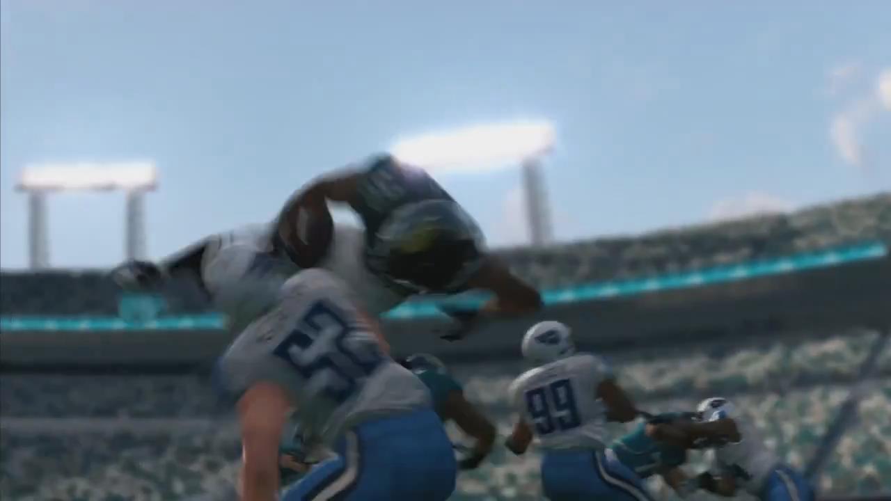Screenshot 6 of Madden NFL 13: Launch Trailer